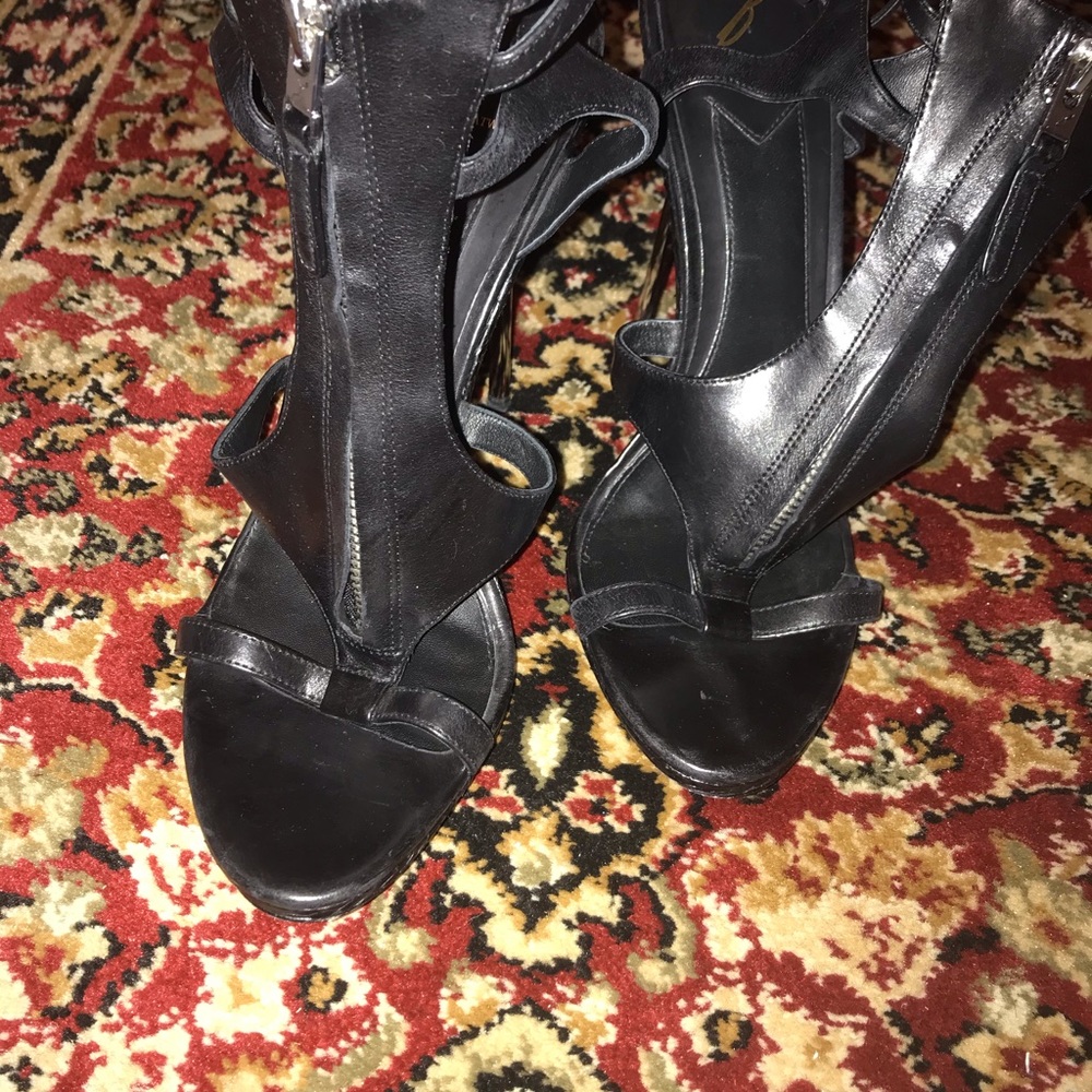 Brian Atwood sz 9 heels